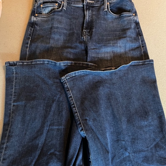 MOTHER denim like new 29 high rise flare - Picture 4 of 4